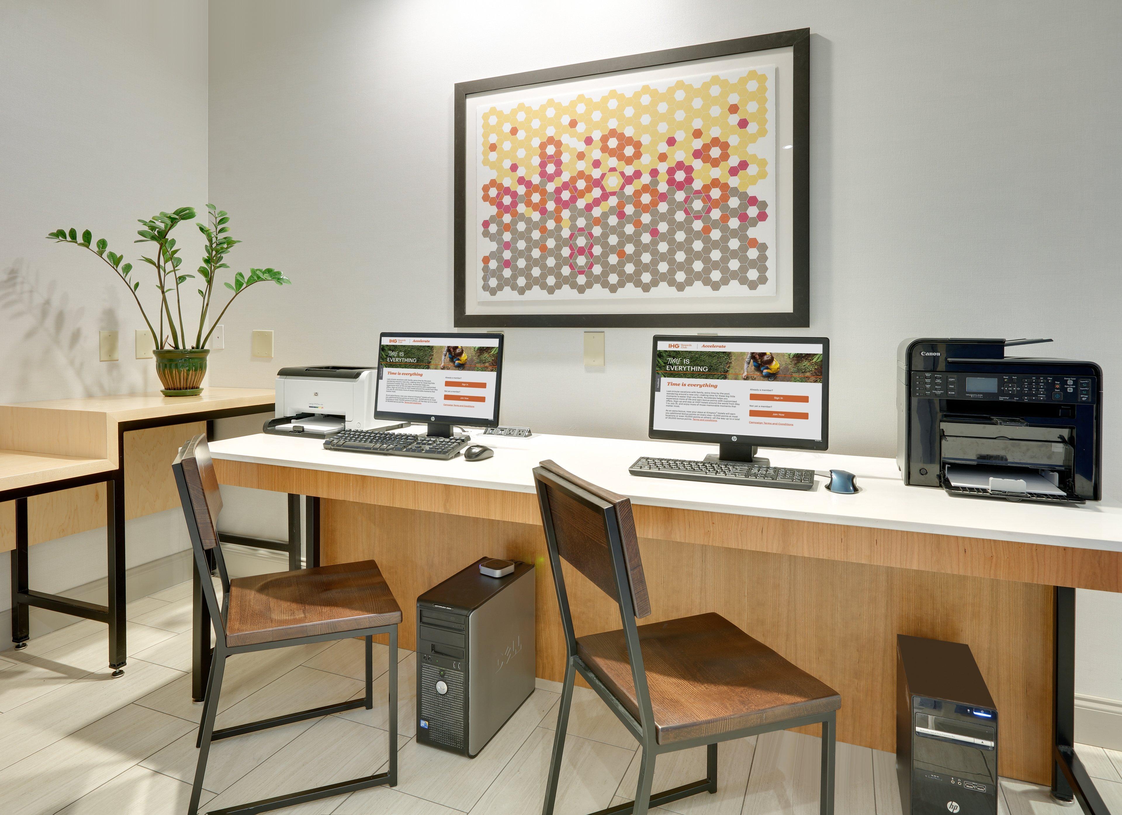 Holiday Inn Express Hotel & Suites Dublin By Ihg Exteriér fotografie