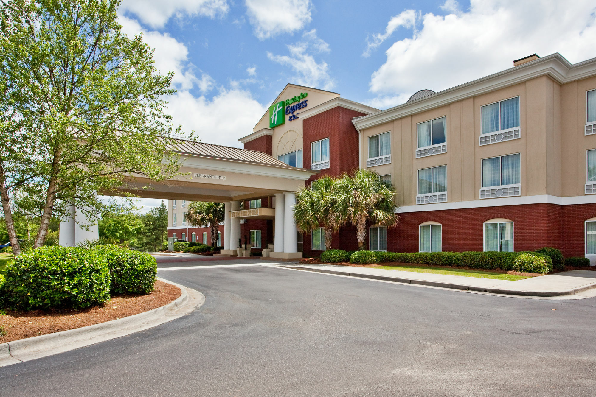 Holiday Inn Express Hotel & Suites Dublin By Ihg Exteriér fotografie
