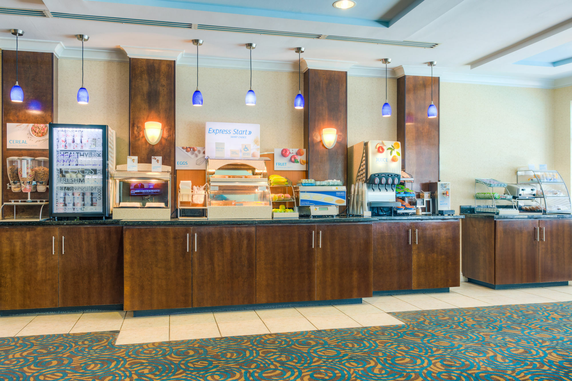 Holiday Inn Express Hotel & Suites Dublin By Ihg Exteriér fotografie
